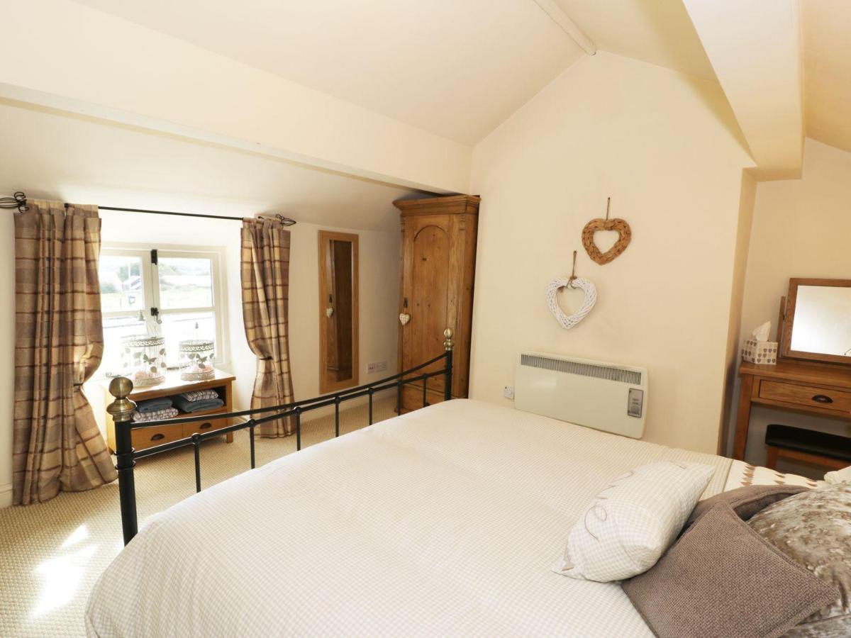 Menai Cottage Llanfairpwllgwyngyll Eksteriør billede