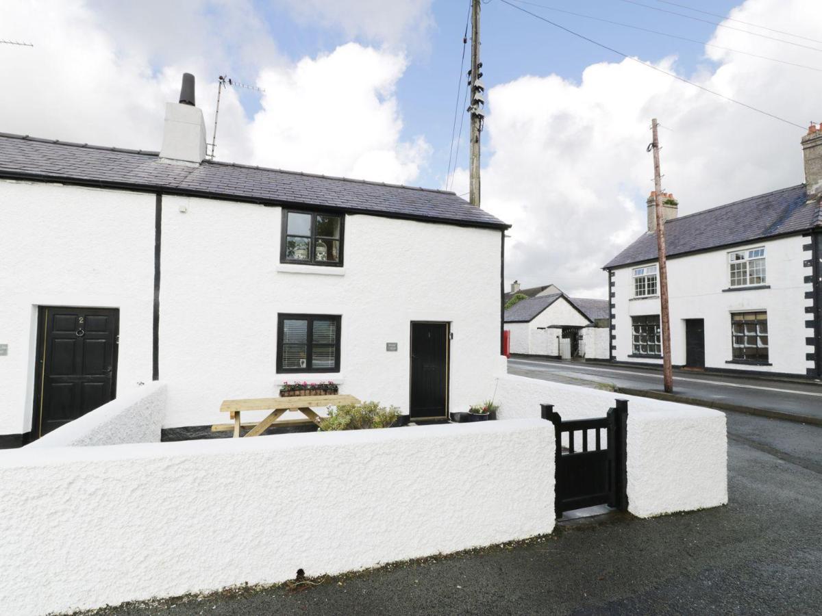 Menai Cottage Llanfairpwllgwyngyll Eksteriør billede