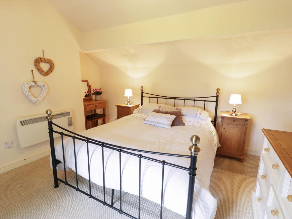 Menai Cottage Llanfairpwllgwyngyll Eksteriør billede